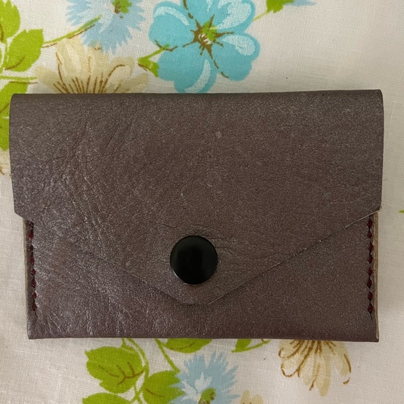Handmade Genuine Leather Wallet - Picture 2 of 5
